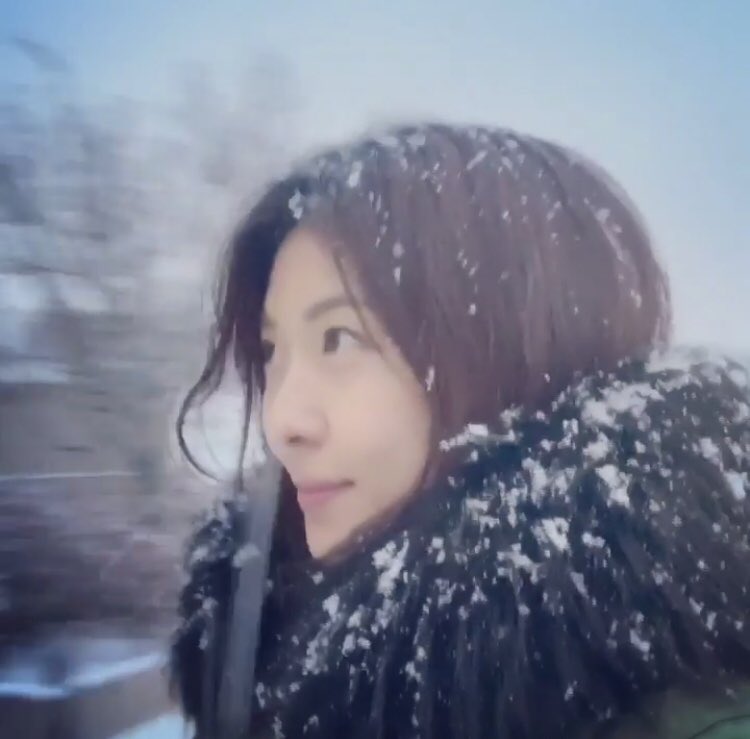 Yukakkk2's tweet photo. 韓国もう雪降ってるんだね☃️ https://t.co/irK1za8dv2