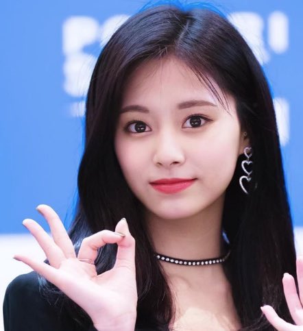 𝖪𝖳𝖸 Pa Twitter 韓国アイドルにも大人気のハートピアス パール3連オープンハートピアス イヤリング 2 600 T Co Qvtizqapsh 韓国アクセサリー 韓国アイドル 韓国好きな 韓国ファッション ハートピアス ピアス イヤリング Twice かわいい