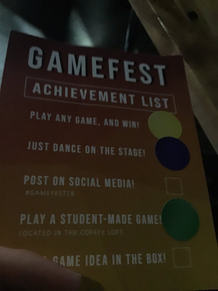 CRatmanG's tweet photo. Well, Iโd be lying if I said Iโm not having fun here. #gamefest18
~~Now give me my ticket~~ https://t.co/2jjfZ7T30Y