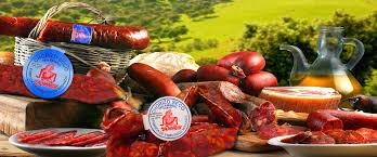 Sacúdete la amargura y calma tus ansias de comerte un jamón de calidad, consigue los Embutidos Miranda y prueba el balance perfecto entre calidad y frescura, visita nuestra página web y maravíllate con nuestra variedad de productos. bit.ly/2kphD9p