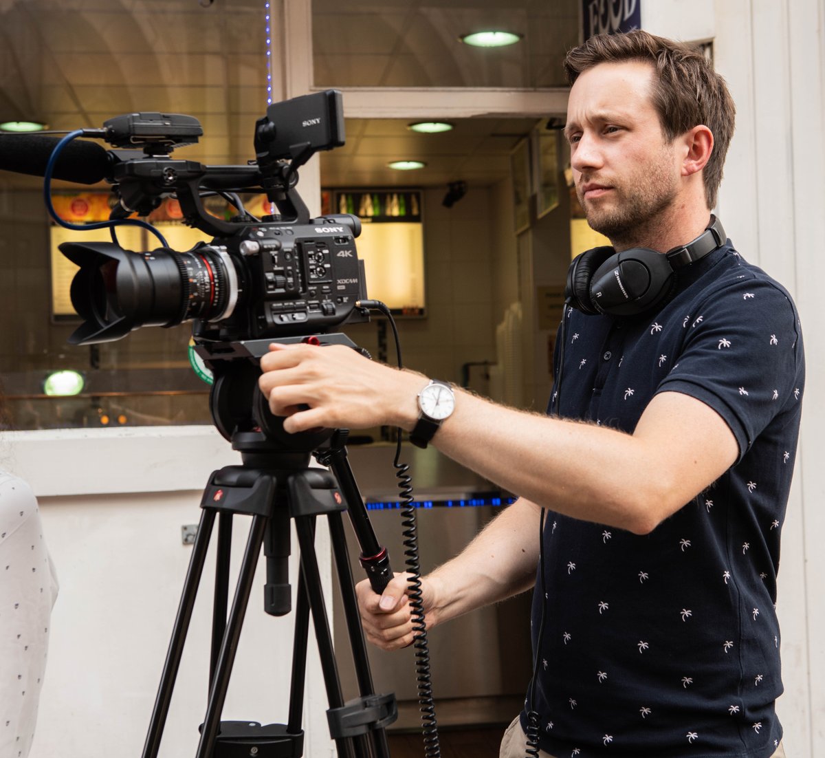 boxsetmedia's tweet image. Need #videomakingtips ?? 
Find out what a 360 degree video could do for your brand and let us know your thoughts!?  bit.ly/2S446Xw 
#videomarketingtips #Fridayfeeling