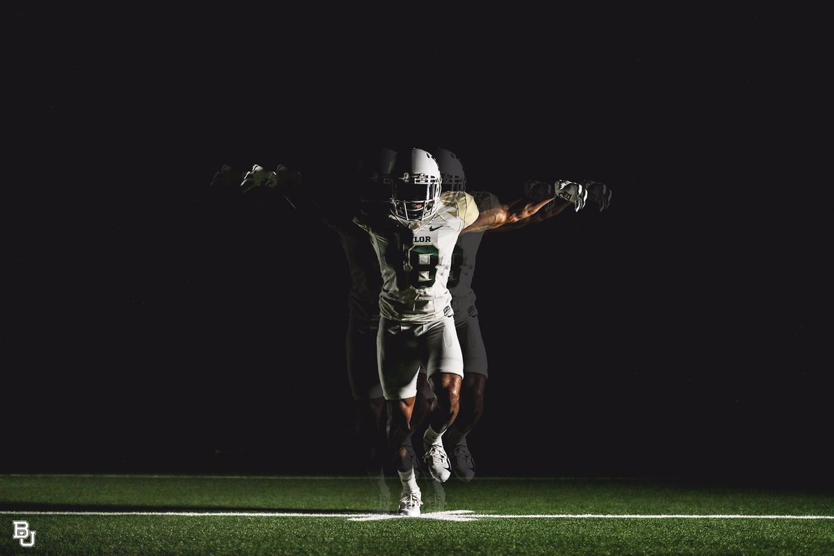 BUFootball's tweet image. All ice for Arlington. ❄️❄️❄️

#SicTech