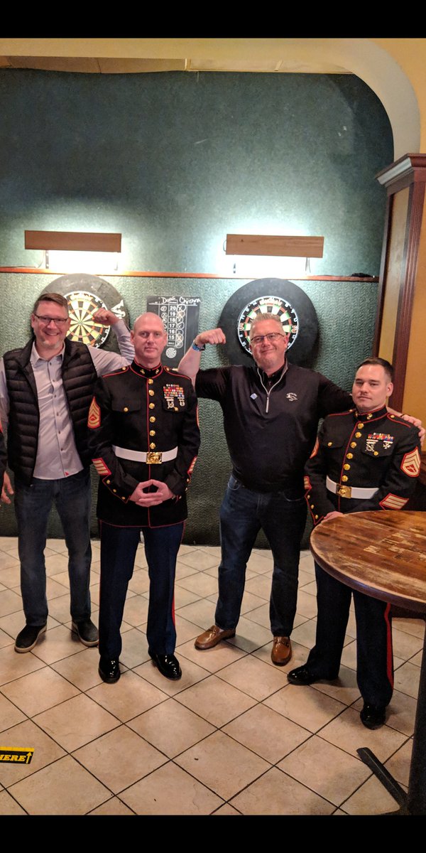 jaovery's tweet image. Great lunch with the Marines and Toys For Tots! doesn't mean we don't get a little colorectal cancer talk in! Sorry for the poop talk! #fightcrc #colorectalcancer #strongarmselfie @USMC @FightCRC @ToysForTots_USA @FlannerysPubCLE @GaryOvery @therealfatdoug @8ironohio @JMG44044