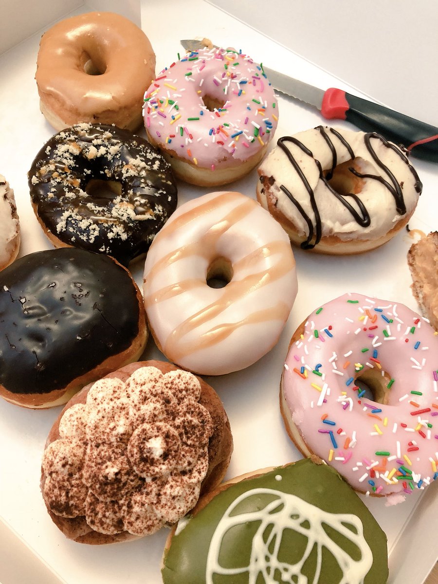 MTLGemma's tweet photo. I’m a #FridayFool for @KajHasselriis and @PegCityLouLou 🍩 https://t.co/0kdbz9zuNc