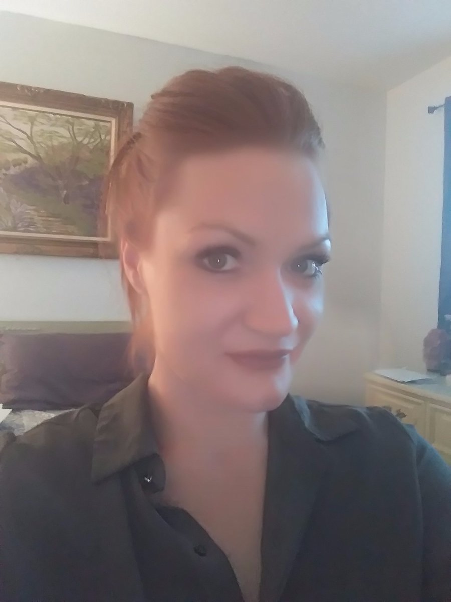 KatieGregerson's tweet photo. Listening to Jason Crabb today...Love the hair as well! https://t.co/oiDcjWcf4r