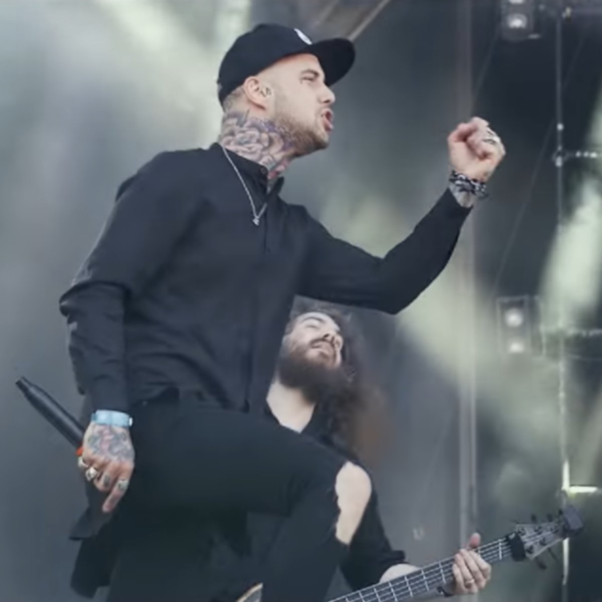 DTvilling's tweet photo. BETRAYING THE MARTYRS: "The Resilient"
(Official Music Video) - at Hellfest 2017
https://t.co/ZyOVPbKUaw
#BetrayingTheMartyrs @MartyrsTweets #TheResilient #Hellfest #Hellfest2017 #Music #Metal #Metalcore #Deathcore #NowPlaying https://t.co/s9gIESMMRU