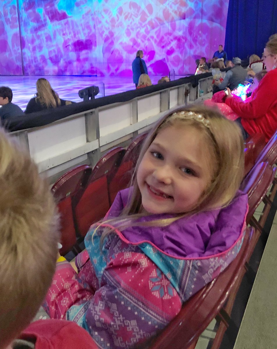 Enjoying a great show <a href="/DisneyOnIce/">Disney On Ice</a> <a href="/WorldsofEnchant/">WorldsofEnchantment</a>