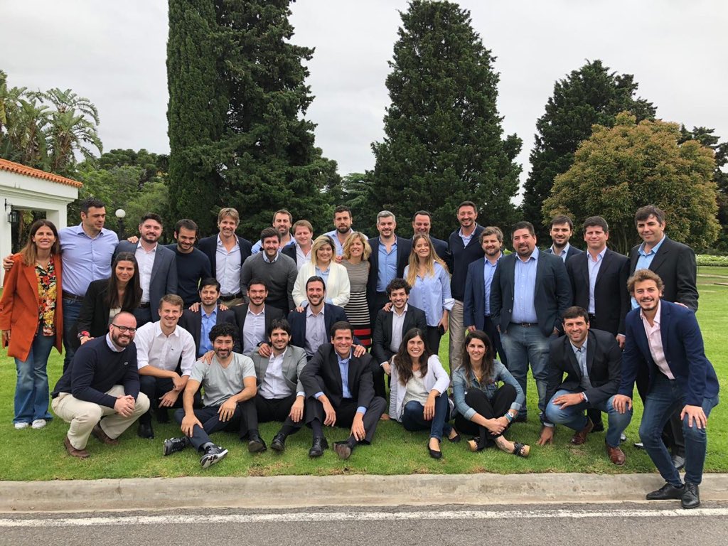 NachoDevitt's tweet image. Hoy junto a @LaGeneracionArg tuvimos encuentros con @marquitospena @NicoDujovne y @horaciorlarreta !!. Todo un éxito!! #LGFederal