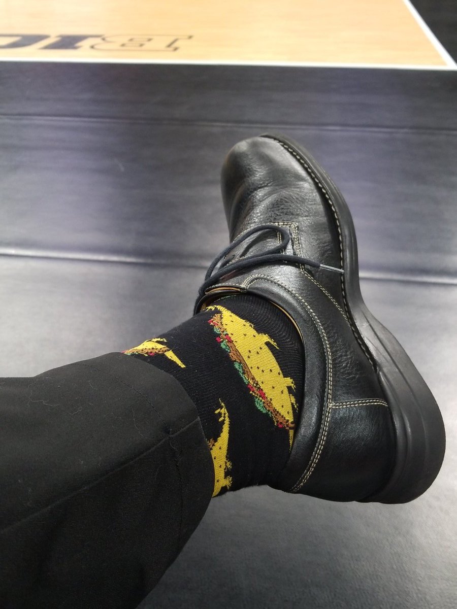 CoachBonetti's tweet photo. Tacosaurus for the WIN! #DBATCG #gamedaysocks https://t.co/H1MlJxwA9c