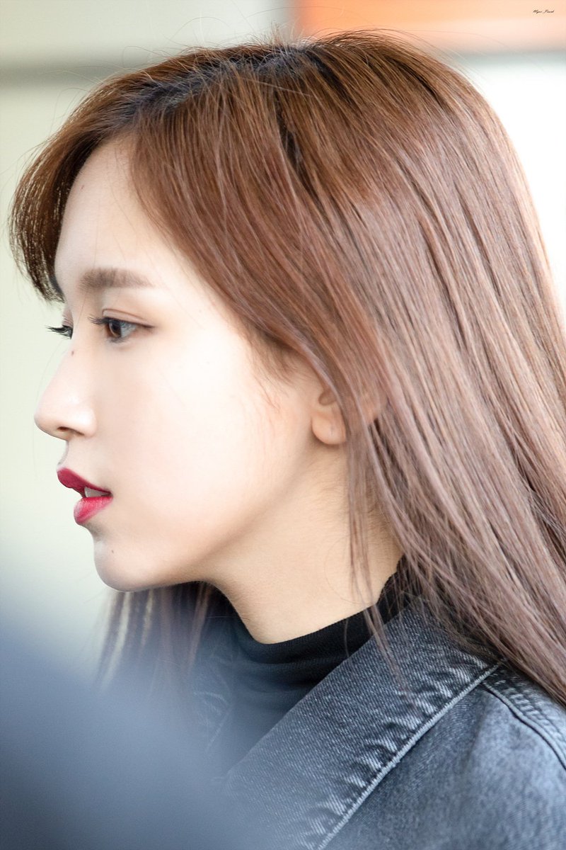 Myoi_Peach's tweet image. 181011 GMP 미나🐧 

뭘 고를지 몰라 준비해봤어 :)

#TWICE #트와이스 #MINA #미나 #ミナ