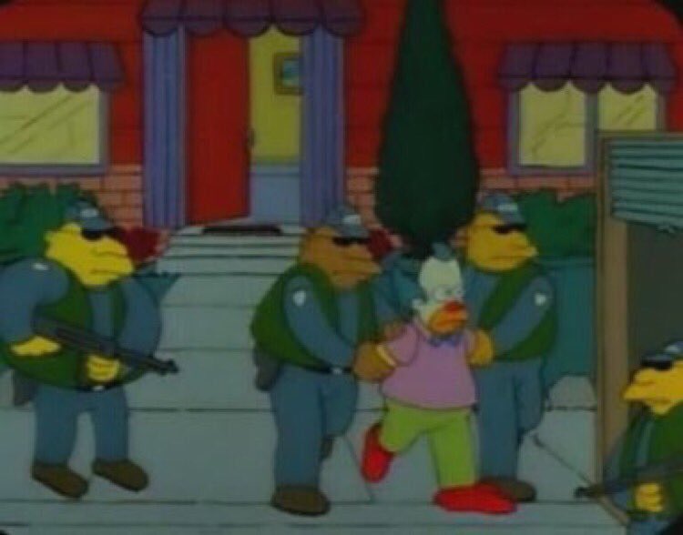 2AMInTheM0rning's tweet image. The Simpsons predicted 6ix9ine getting arrested