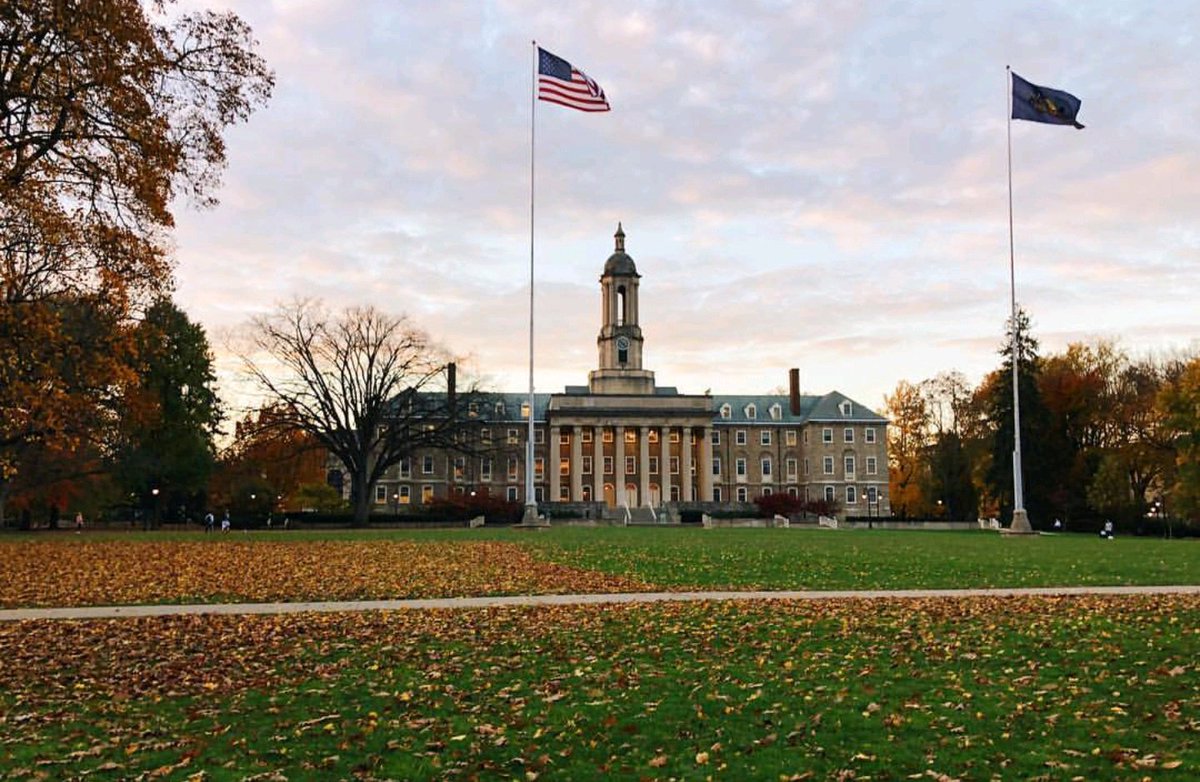 penn_state's tweet photo. Old Main in fall = 😻

Take in these Cold Main photos, in a #FlashbackFriday gallery to just a few weeks ago! 

Thanks to Instagrammers manoj_malviya_, Jackie McDonald, Amanda Byrd and abhi_adhikari3 for these snapshots. https://t.co/k84gKGTxM0
