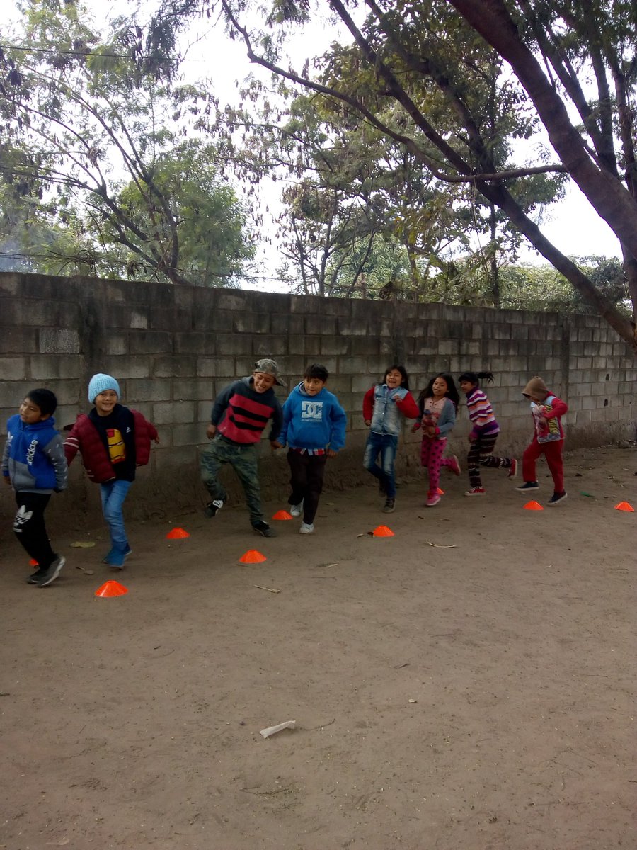AylanDavid's tweet photo. #MareaAzulDeporteYRecreación

 @jju_lio @carla_teran26 @lescano_marite @fguillesaavedra @patriciapinasco @artydance23 @Escuelabierta1 @aniberruezo @juancarlosvilc https://t.co/ovd9ilHrkX