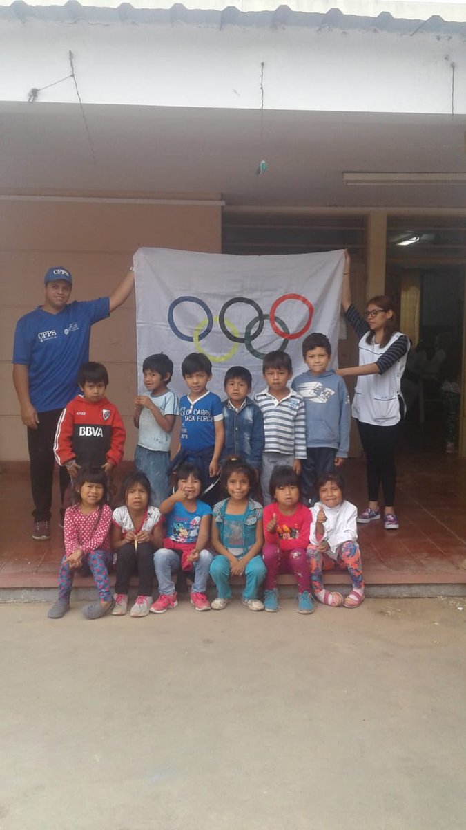 TiagoDegoy's tweet photo. Olimpiadas... Primer grado <3 #MareaAzulDeporteyRecreación #PolíticasSocioeducativas #CPPS #Tartagal #Lapachouno4804 @UrtubeyJM @aniberruezo @larubita70 @AlancayDel @fguillesaavedra @artydance23 @patriciapinasco https://t.co/JYiJnMn4Lt