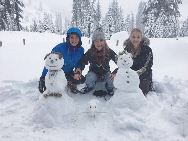 LassenNPS's tweet photo. There's snow at Lassen!

What better way to #OptOutside than to sculpt some celebratory snow people and an adorable snow pika?!

Bring warm layers, snow gear, and doublecheck the weather forecast if you plan to visit beautiful snowbound Lassen Volcanic this weekend!

#LassenNPS https://t.co/96cQw3Cwj4
