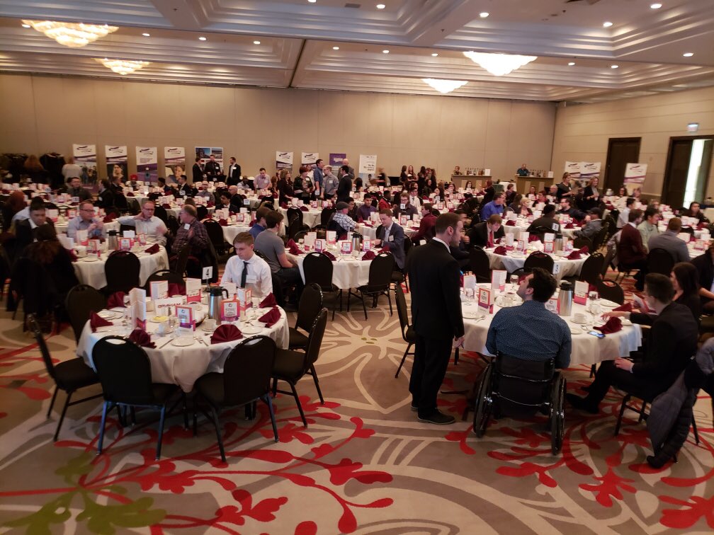 larryrosia's tweet photo. It was such a privilege to participate in the successful @SaskPolytech Business & Industry Dinner in Regina last night, another great opportunity for our valued industry leaders to meet our exceptional & accomplished students. #SaskPolytechDinners https://t.co/TWZqSJPZH6