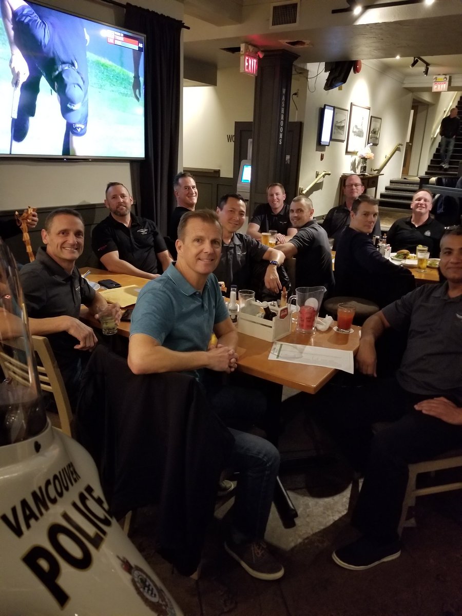 ee1475's tweet photo. A huge THANK YOU to the Traffic  folks,  and everyone who supported #Kops4Kids.   You've made a big difference to families in need over the holiday season! @VPDTrafficUnit 'Tis the season! https://t.co/ugMLYsmIAY