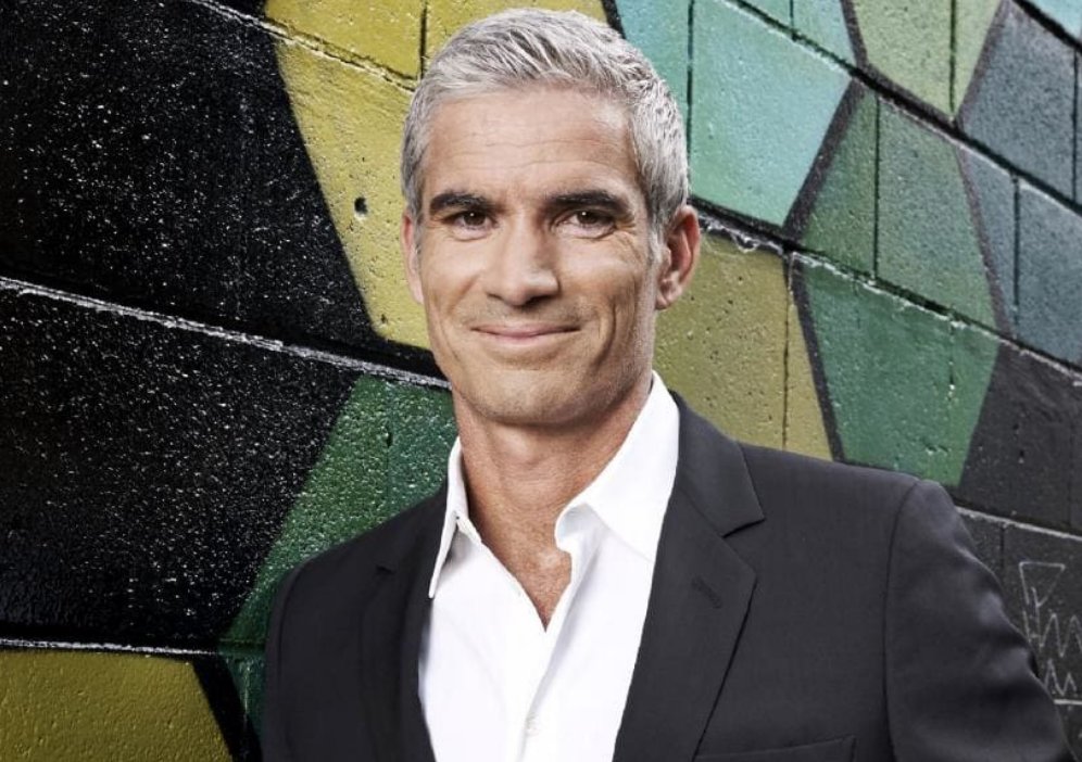 Box2BoxNTS's tweet photo. PODCAST: @Craig_Foster this week joined #Box2Box to review the #FFAvotes process, and renewed calls for unity going forward.

READ: https://t.co/ALsepJ5mBC
LISTEN: https://t.co/lofAv9LZgV https://t.co/pqGc7Pt9Y6