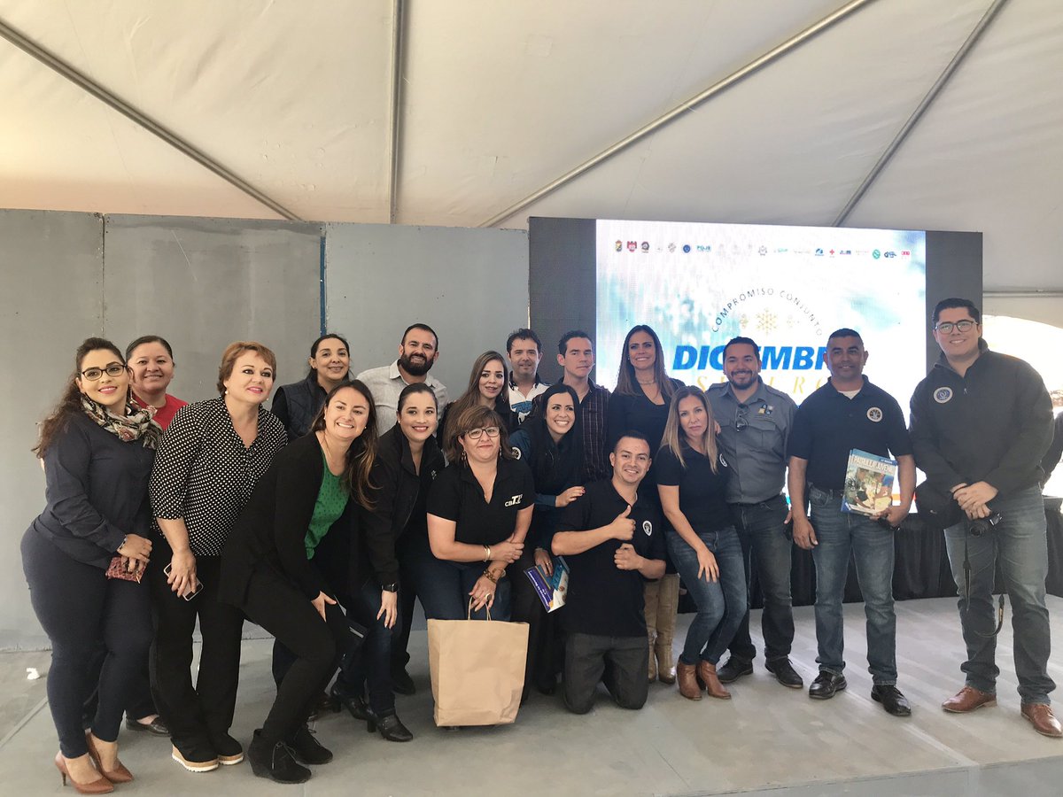 claudiaquijas's tweet photo. Compartir nuestra experiencia de vida y ser recibidos con tanto cariΓ±o, no tiene precio! GRACIAS #BajaCalifornia #SSPBC x tanto cariΓ±o! Un gobierno que se pre OCUPA x #PrevenirParaVivir intensamente agradecidos x su confianza y su cariΓ±o #Cebetis41 #Ensenada #SalvemosNuestraVida https://t.co/vGwS8KbQ3a