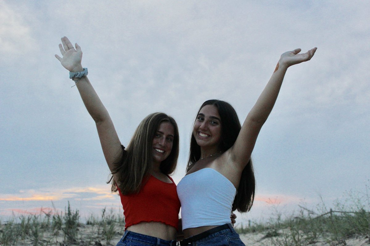 happy birthday to my little em💖🌟😍😇 so glad i get to be w/ you on your special day and i’m so happy to have you by my side no matter what💕 love you crazy girl!! <a href="/KomerEmily/">Emily Komer</a>