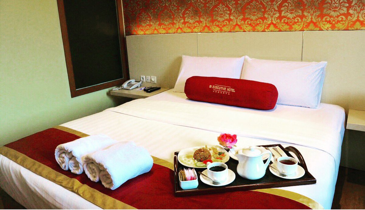 BI Executive Hotel tweet media