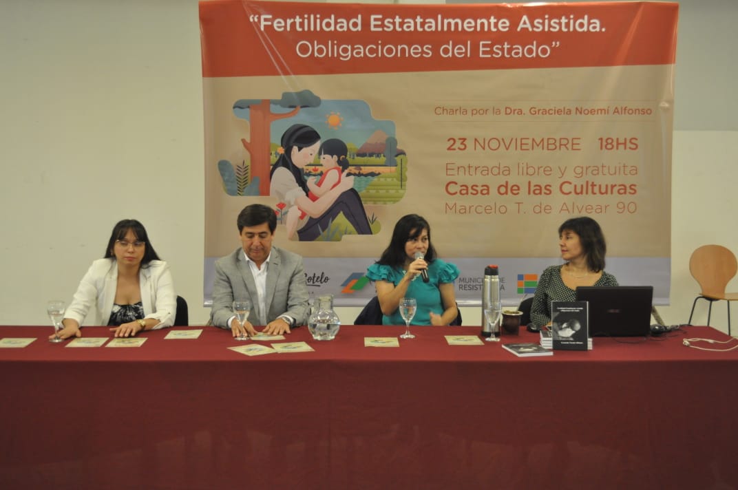 nancysotelo_'s tweet photo. Por una maternidad deseada y amorosa realizamos la primera jornada sobre el Rol del Estado en la fertilización asistida.  Gracias a quienes la hicieron posible y Gracias a Presidencia del Concejo del municipio de Resistencia por acompañar. @GustavoPorChaco  #Somos💜 #SaludDerecho https://t.co/4IazU8ocEd