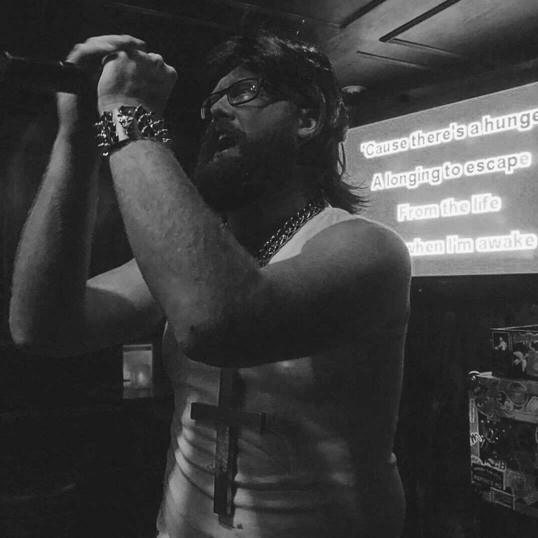 When you’re done warming up leftovers, warm up your voice for karaoke tonight at 8 PM!! ⚡️Meet you Backstage