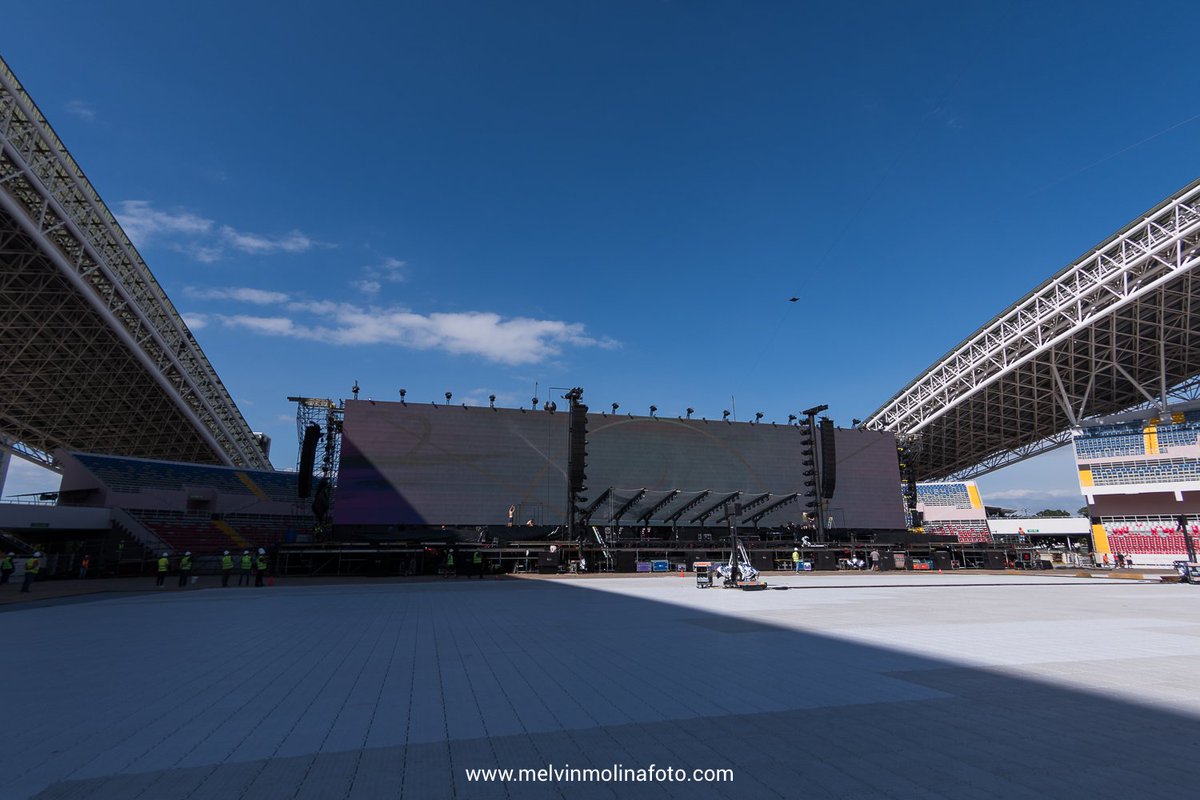 MoveConcertsCR's tweet photo. 🔥LO LOGRAMOS🔥. Compartí estas fotos para que todo Costa Rica se entere que estamos listos para recibir a Roger Waters. Ahora solo faltas vos.
#RogerWatersCR #MOVECR #CostaRica 
📷 Melvin Molina📷 https://t.co/ciAg2FdnBe