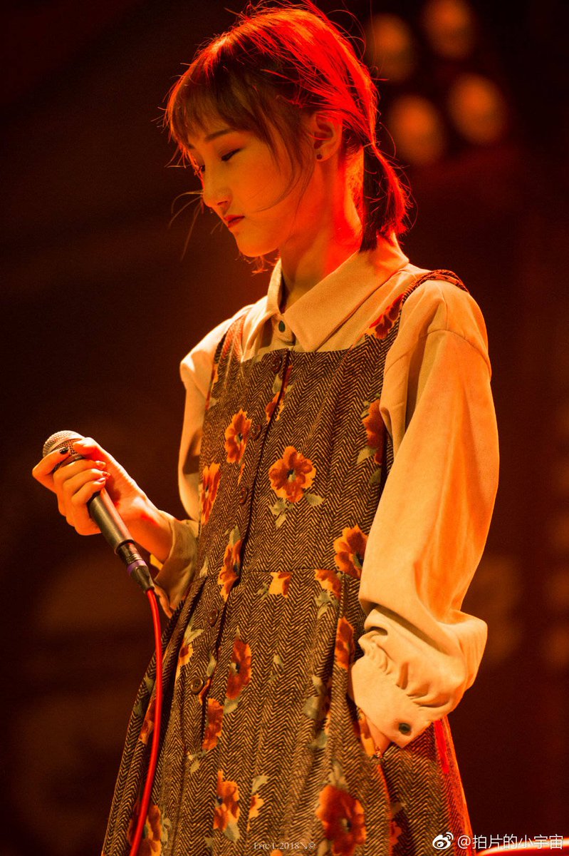 SUBLIVECHINA's tweet image. The youngest singer in sublive, the Post-00s. Chen Xuening #sublive #liveshow #harbin #China #livehouse
