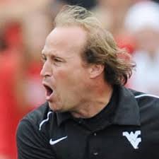 CurtisLarney's tweet photo. Dana Holgorsen is going to be completely bald by the end of this game! #hairclubformen https://t.co/NIrlgv7lQj