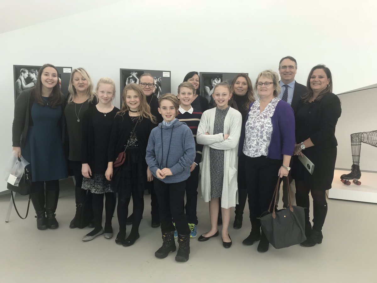 Mchechile's tweet photo. An honour to celebrate #PrixEssor with @christmas_park #culture &amp; the #arts allows for #expression #engagement #creativity #inventiveness #values #criticalthinking #visual #communication #passion. Thx @JdubruleJosee ,students, staff,parents. A memorable experience @LBPSB #lbpsb https://t.co/jTHuWGyXRk