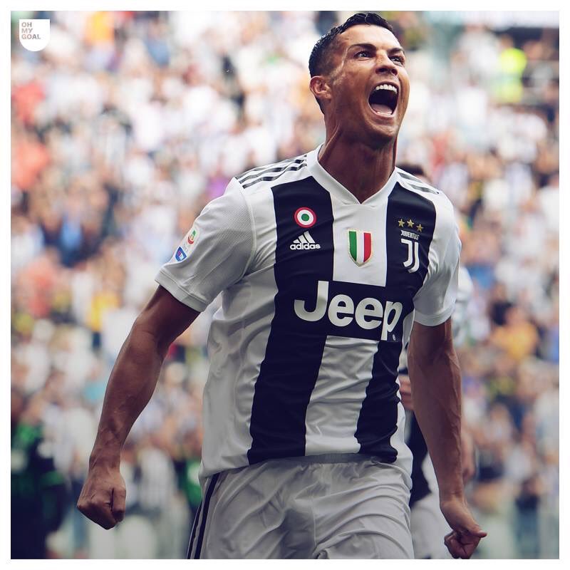 Panchoninho7's tweet photo. CR7 has contributed to 108 Serie A Juventus chances (88 shots, 20 key passes) 🔥
That's 28 more than any other player in the top 5 leagues 👏
Talk about consistency!!!
#CR7 #CristianoRonaldo #Ronaldo #BestForAReason #BallonDOr https://t.co/xPipujtnk5