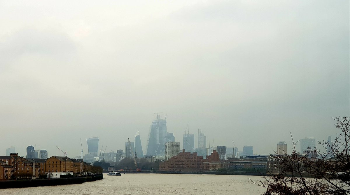 Misty and murky #London 
#CanaryWharfRiverside #TheThames #ThePhotoHour #stormhour