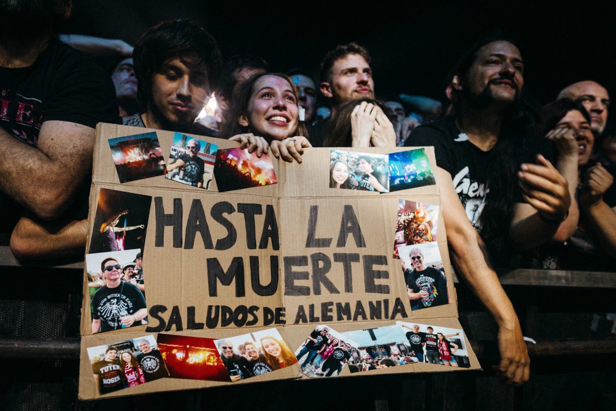 Muchas gracias por estos días inolvidables. Es war eine wunderschöne Zeit! Bis zum nöchsten Mal. Hasta pronto. 

dietotenhosen.de/fotos/argentin…