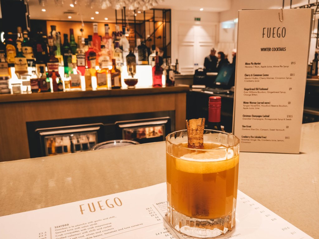 NOVELTEAdrinks's tweet image. Christmas shopping this weekend in Newcastle? 🎁 Head to @fenwicknew wine bar and restaurant, Fuego and indulge in their winter cocktail menu 🍸 Featuring Tale of Tangier with Woodford Reserve Bourbon, Apple Juice &amp;amp; Lime 🥃 #teawithspirit #cocktailmenu #winterwarmer #christmas