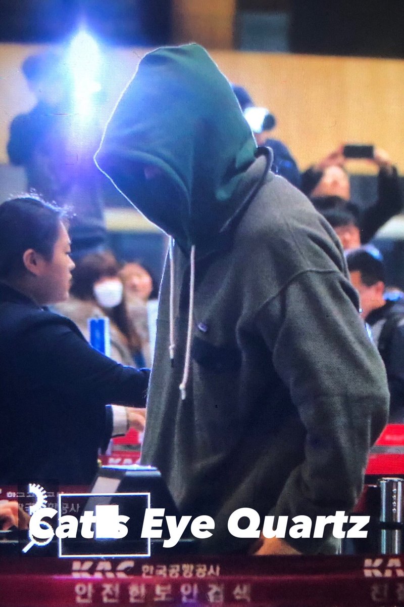 catseyequart2's tweet photo. 181124 새벽에 출국하느라 고생 많았어요ㅠㅠ 공항 갔다 와서 자느라 이제 올리는 프리뷰 ㅠㅠㅠㅠㅠㅠㅠㅠㅠㅠㅠㅠㅠㅠㅠㅠㅠ 
#남주혁 #NAMJOOHYUK #南柱赫 #ナムジュヒョク https://t.co/F39PHntAPk