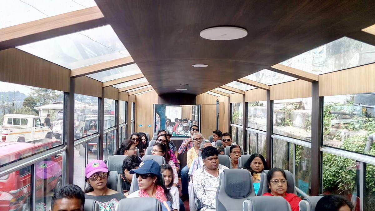 Travelsiteindia's tweet photo. Well known &amp; high famed 🚂🚃#Kalka #Shimla Rail gets its very first glass-roof Vistadome Coach. Are you fan of #toytrain rides [https://t.co/5Bj7CKn7bX]; do you love to witness encircling beauties, then plan a trip to #Shimla [https://t.co/sk6Z80Et6Q]
#travelnews #TravelsiteIndia https://t.co/tImqUX6Zcl