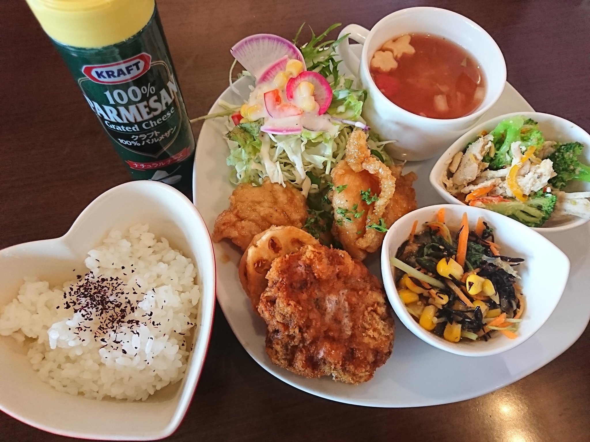 טוויטר おでかけ新潟 בטוויטר カフェ食堂 柚子の花 西蒲原郡弥彦村矢作 パスタ オープンサンドプレート 1350 すごいボリュームだったけど 彩りと盛り付けが素敵でテンション 盛り付けが綺麗って大事w ボンゴレ美味しかった おでかけ弥彦