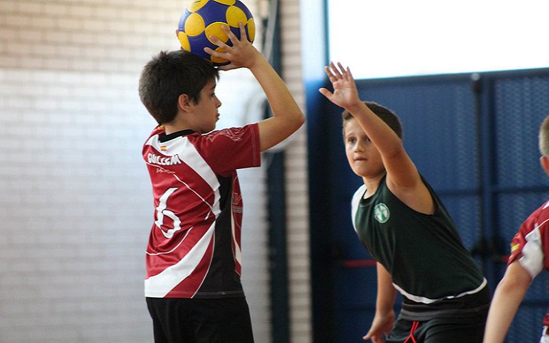 📣Aquest matí s'inicia, al Pavelló de Les Arenes de Terrassa, la primera jornada del 1r Trofeu Kids FCK 2018-19!

Molta sort a tots els participants! 💪 

Tota la info, aquí 👉korfbal.cat/tret-de-sortid…