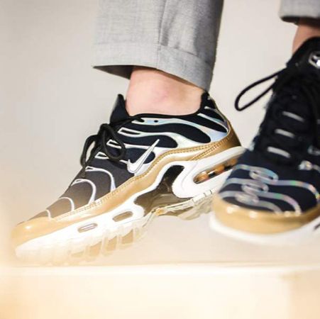 nike air max plus sportscene