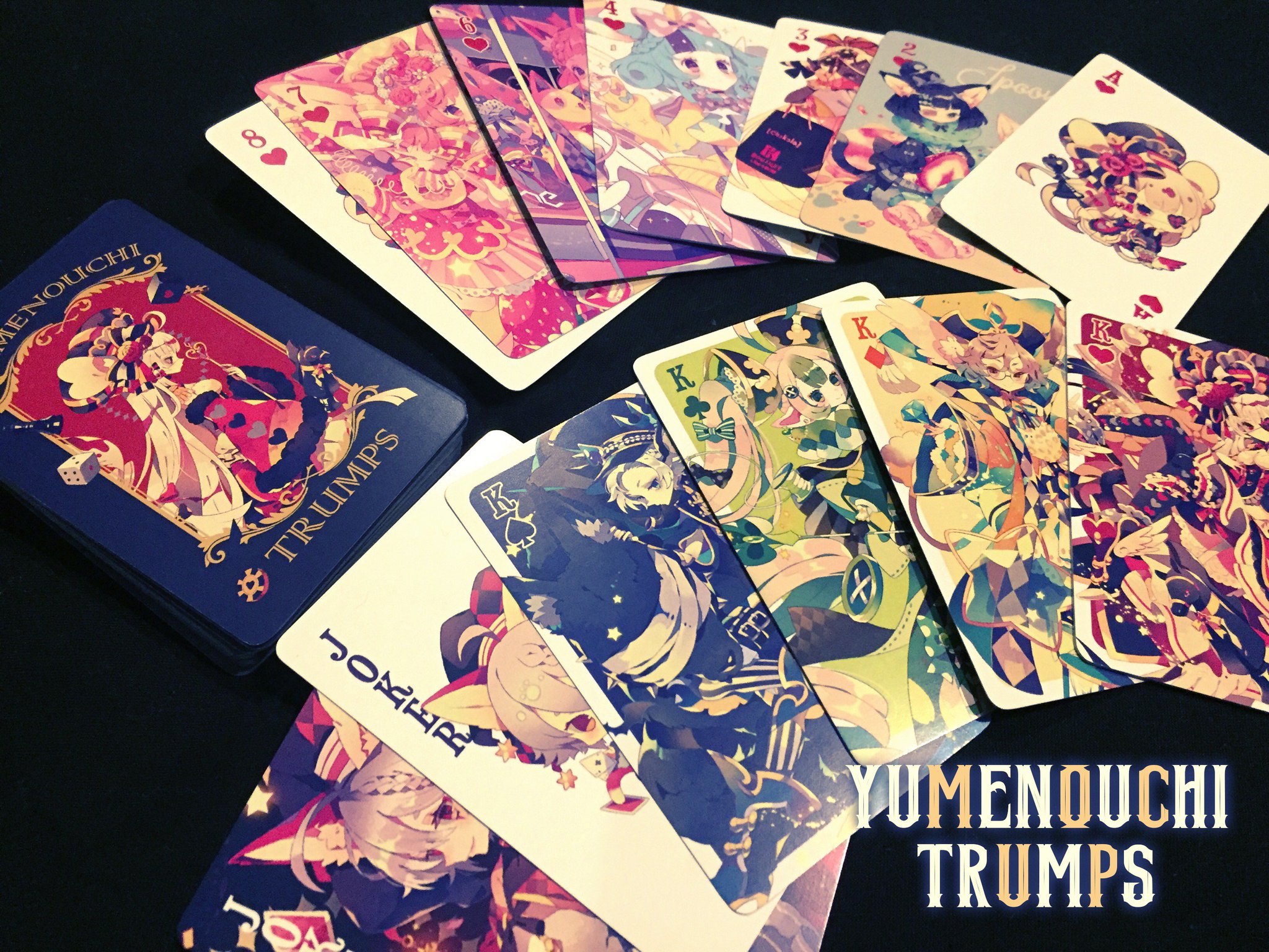 夢ノ内 Comitia126 新作 Yumenouchi Trumps これまでの作品を使用したトランプカードです ジョーカー2枚を含む54枚全て異なった絵柄となっています 是非カードゲームとしてもイラストカードとしても遊んで頂ければ 夢ノ内 Comitia126 新作 Yumenouchi Trumps これまでの作品を使用したトランプカードです ジョーカー2枚を含む54枚全て異なった絵柄となっています 是非カードゲームとしてもイラストカードとしても遊んで頂ければ