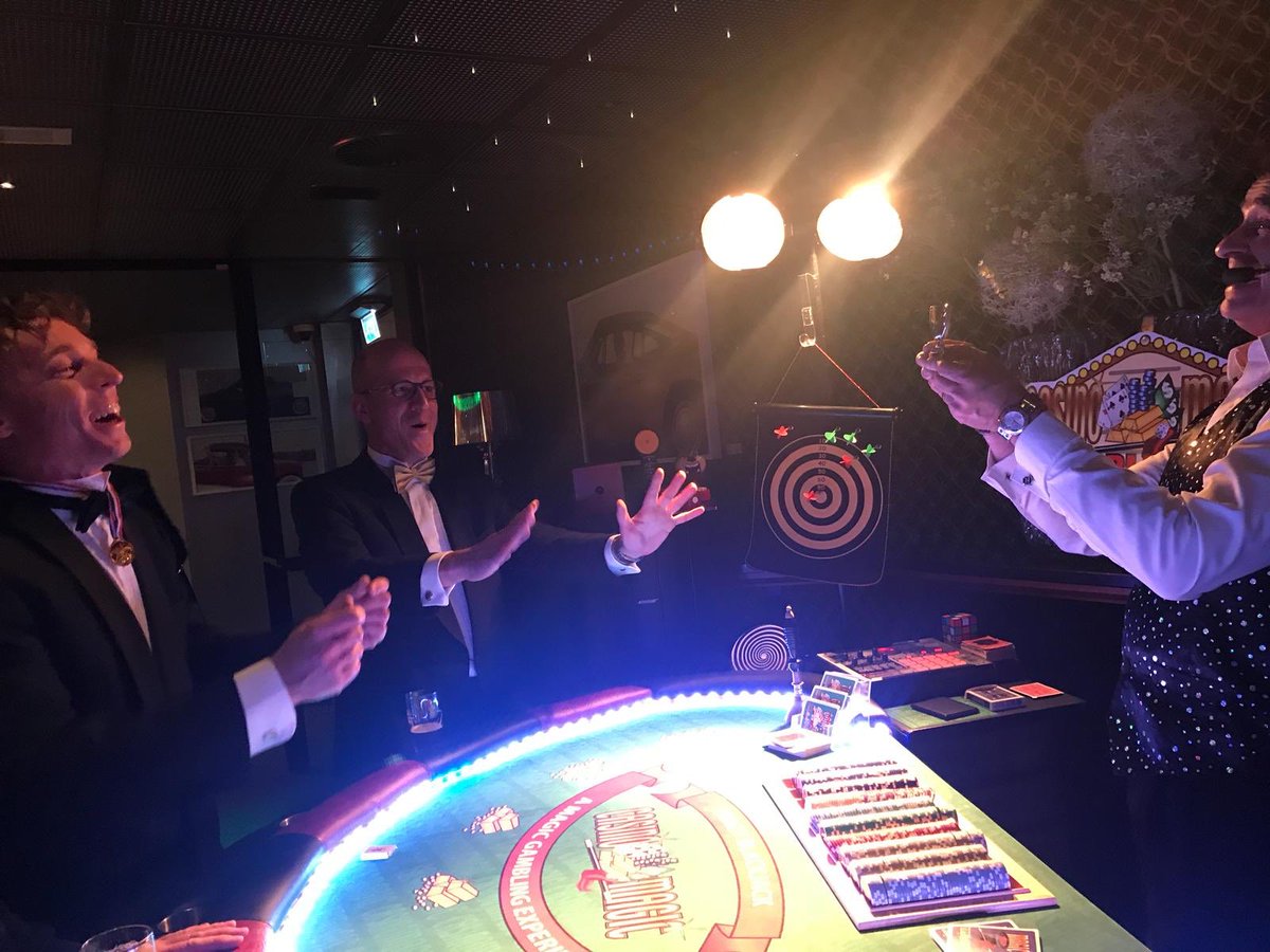 Info_DAED's tweet photo. Afterparty 🎉 DAED congres dag 1. The DAED Casino! #mastersofmasters https://t.co/5YKAjV0tyD