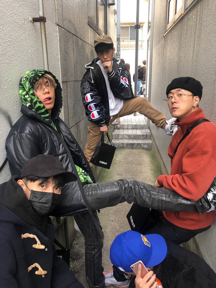 younghotyellow's tweet image. TOKYO 🇯🇵⛓🇰🇷 卍🔥🔥