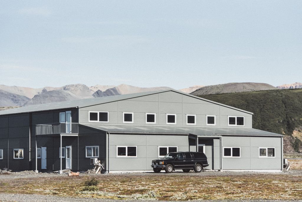 Happy 50th birthday Skaftafell National Park! 🎉
Celebrate with us by taking a thrilling sightseeing flight over the wonders of the South East. We're open all year at Skaftafell Terminal - Tour Center.

#flightseeing #atlantsflug #skaftafell #nationalpark #iceabove