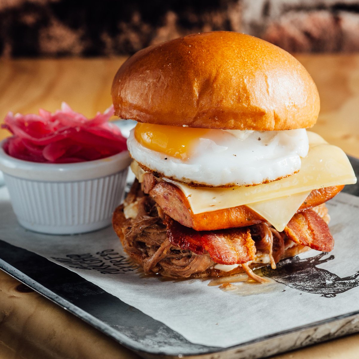 🍳BRUNCH🍳
Oh hello Egg Shen 😍 It's Saturday! What better way to start the weekend than with a delicious brunch with us 😋
Served from 10am to 4pm every Saturday and Sunday - we have everything your little brunch heart desires!  Hurry, it won't eat itself!