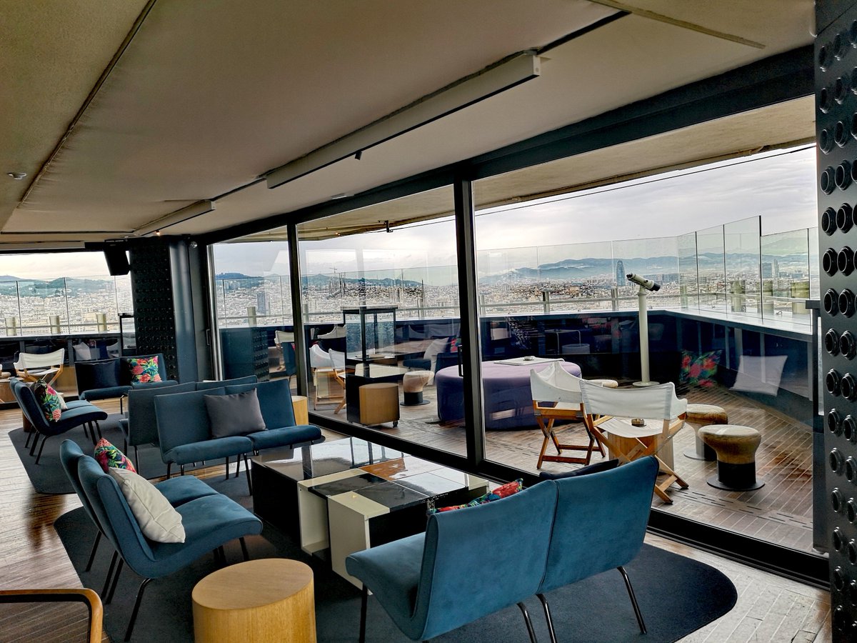 LordSphynx's tweet image. Amazing views in this wonderful restaurant of Barcelona🍴🍷
#barcelonarestaurants #barcelonabars #barcelonabusinesses #barcelonalifestyle #enjoybarcelona