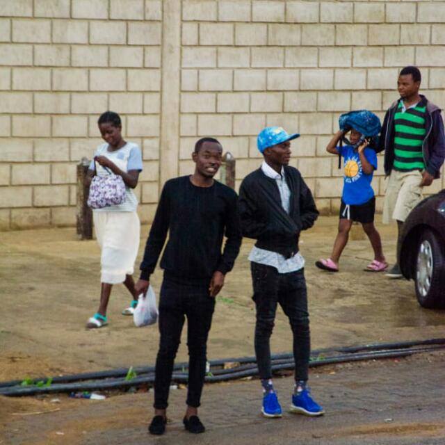 BrightSkuva's tweet image. No food for a Lazy man,as an artist its also my responsibility to put in work,need to feed and dress up myself with other ventures. #MuchEffort #Enterprenuership