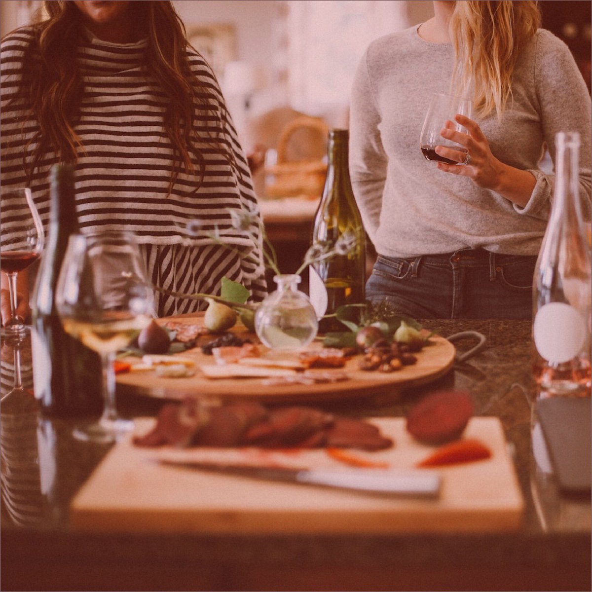 AllergenD's tweet photo. Feeling peckish after Black Friday shopping? Grab something to eat and let us know how well they catered for your food allergies or dietary requirements by leaving a review on Allergen Directory!
.
#allergyfriendly #allergyfree #allergenmenu #allergymenu #glutenfreeuk #allergyuk https://t.co/5tBSgt3thA