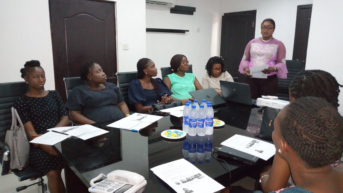 FinanceWomenNG's tweet image. The WIFng Work readiness training begins with an introduction of the WIFng forum to the participants by the Executive Secretary - Olive Ikedionwu.