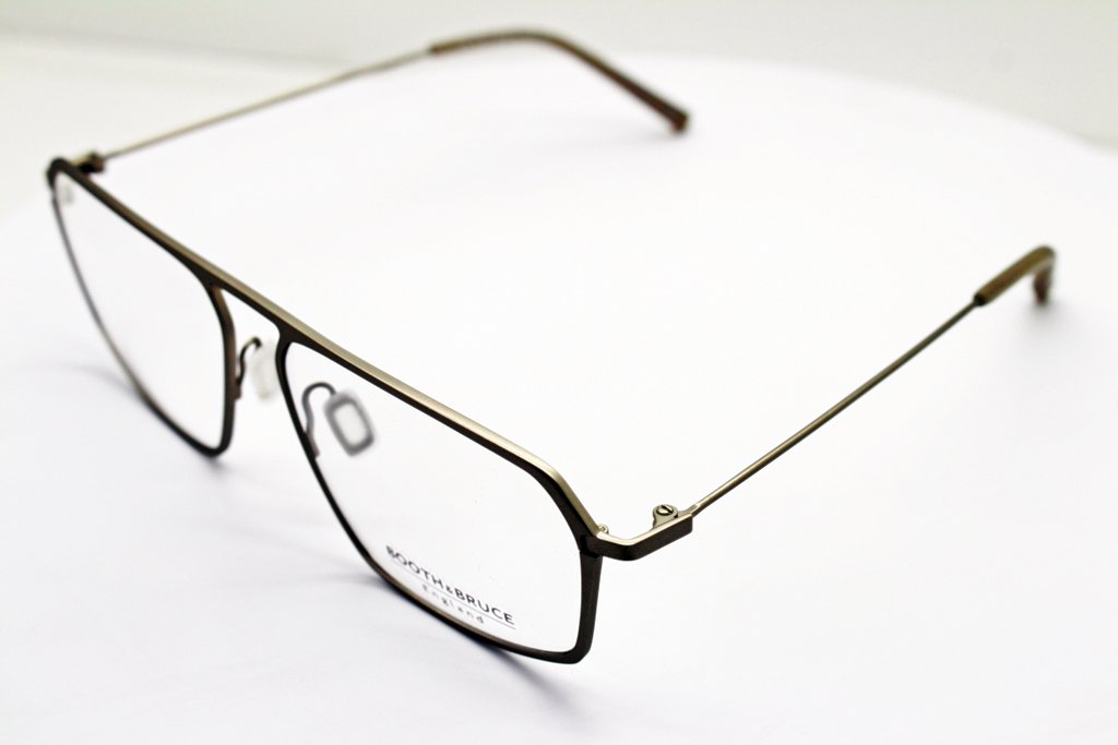 Lais Opticians tweet media